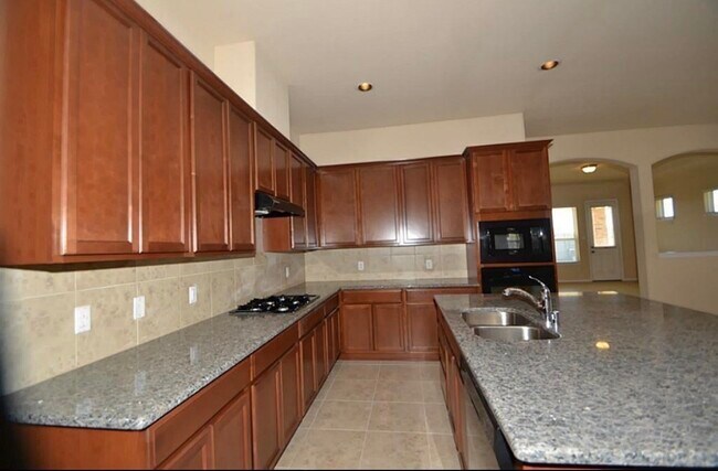 Building Photo - 7219 Pearl Terrace Ln