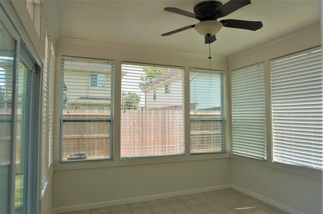 Building Photo - 8123 Buffalo Springs Ct