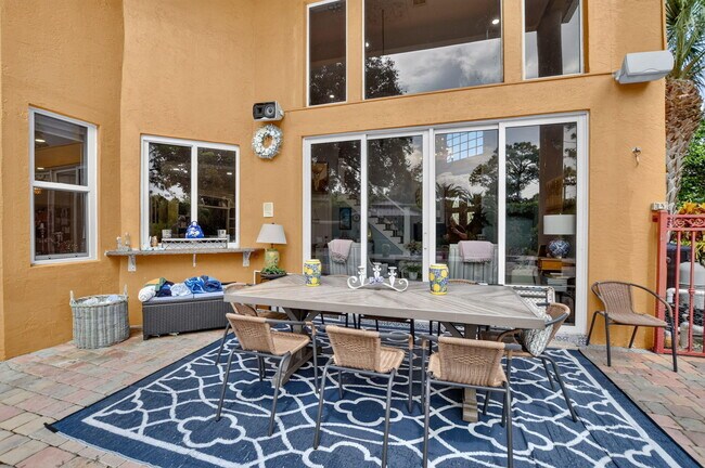 Building Photo - 23201 Boca Club Colony Cir