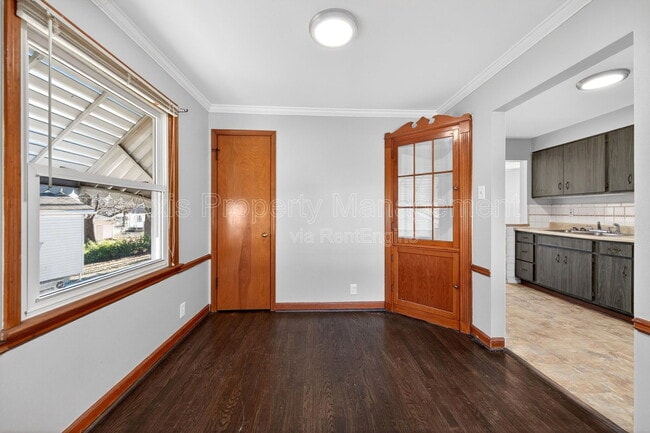 Building Photo - 1414 Comet Dr