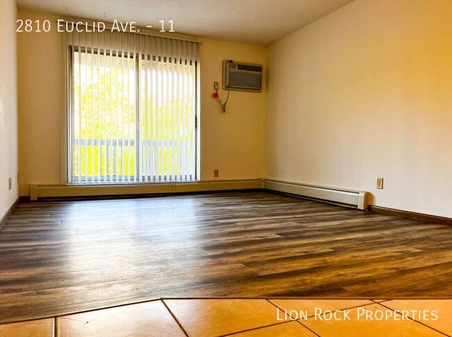 Primary Photo - Pet Friendly! Charming 2-Bedroom Apartment...