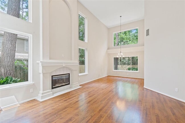 Building Photo - 175 W Greywing Cir