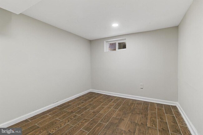 Building Photo - 8030 New Riggs Rd