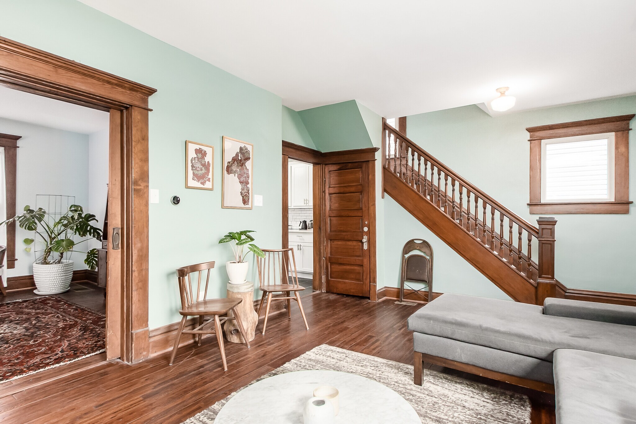 Living space - 234 E 7th Ave