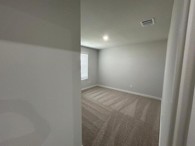 Building Photo - 7850 Alset Dr