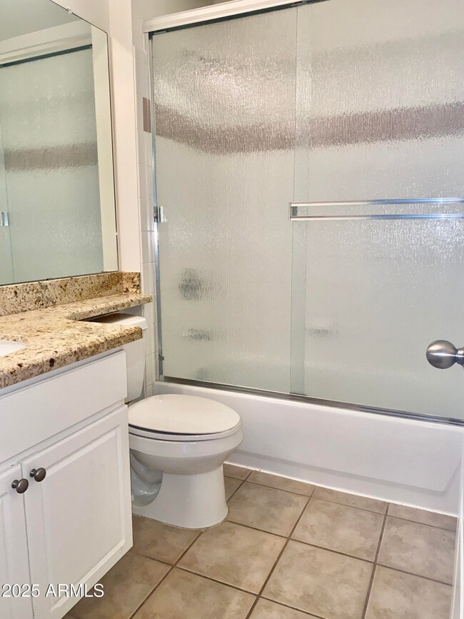 Building Photo - 1701 E Colter St