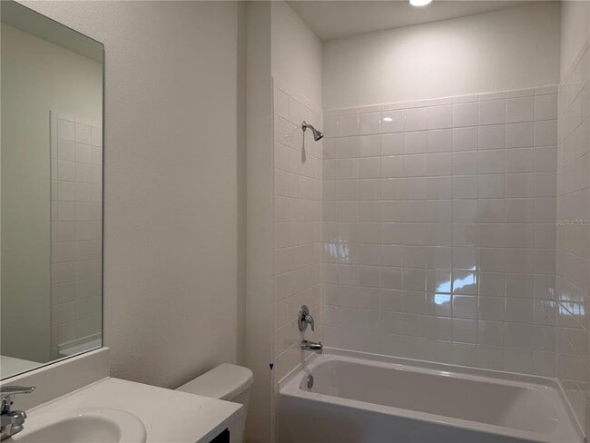 Building Photo - 5326 SW 52nd Ct