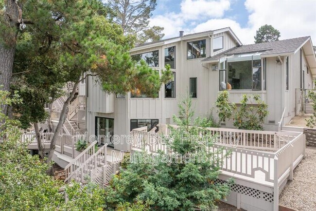 Building Photo - 18 Deer Stalker Path