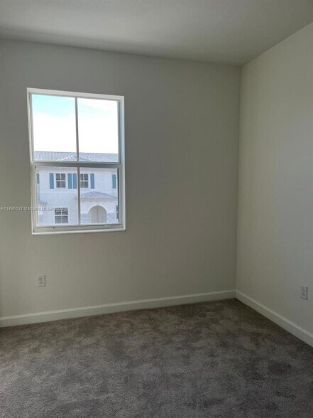 Building Photo - 16271 SW 292nd St