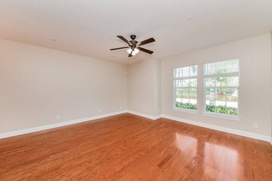 Building Photo - 204 Aberdeen Pond Dr