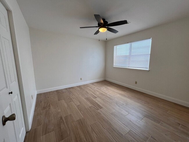 Building Photo - 428 Kays Ln