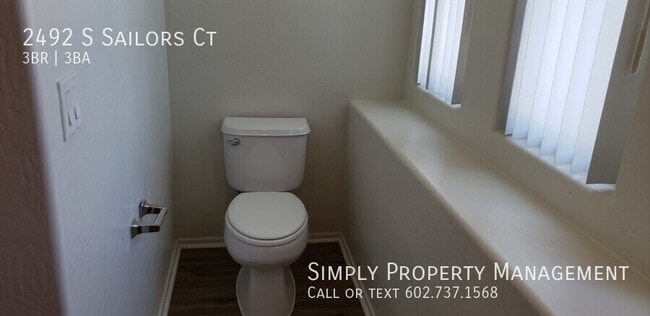 Building Photo - 2492 S Sailors Ct