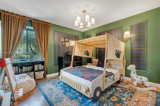 Building Photo - 1583 Eastlake Way