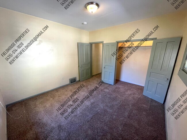 Building Photo - 357 N 200 E