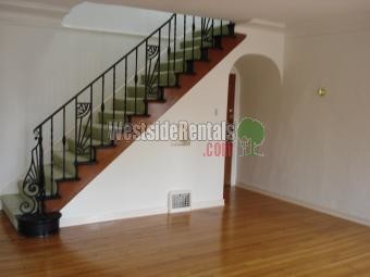 Building Photo - 437 S Cochran Ave