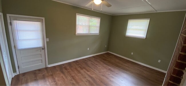 Building Photo - 1200 Davis Mill Rd