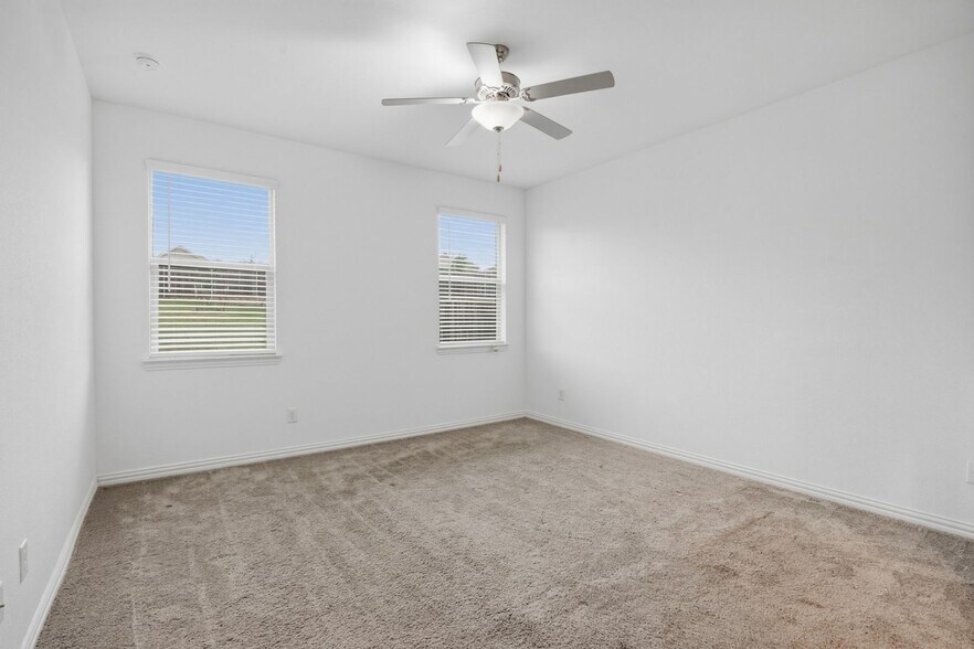 Building Photo - 3308 Goose Ln