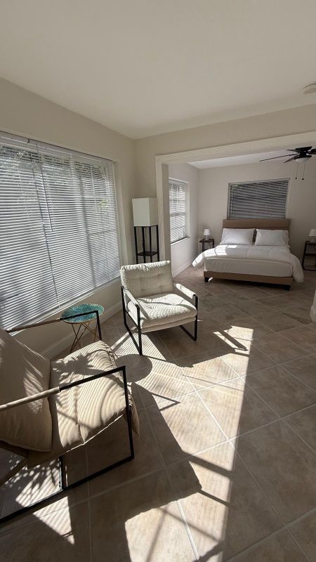 Building Photo - 1931 Mayo St