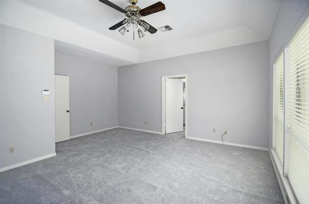 Building Photo - 3323 Village Falls Ct
