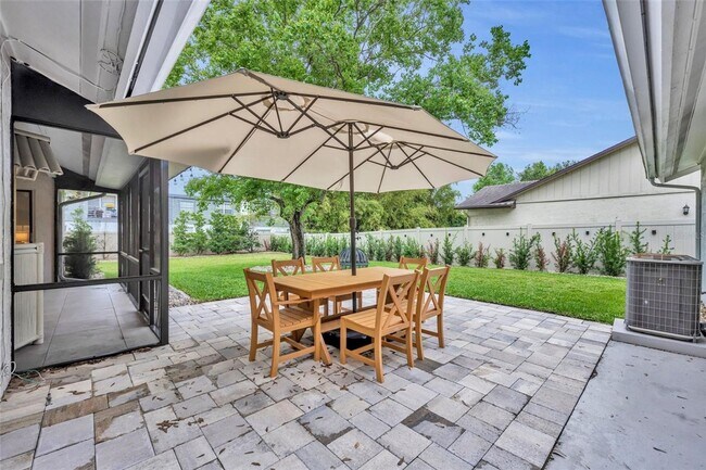 Building Photo - Beautiful Winter Park home