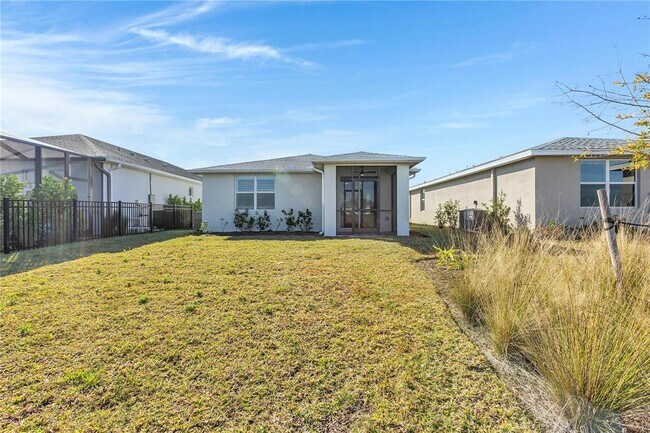 Building Photo - 44254 Frontier Dr