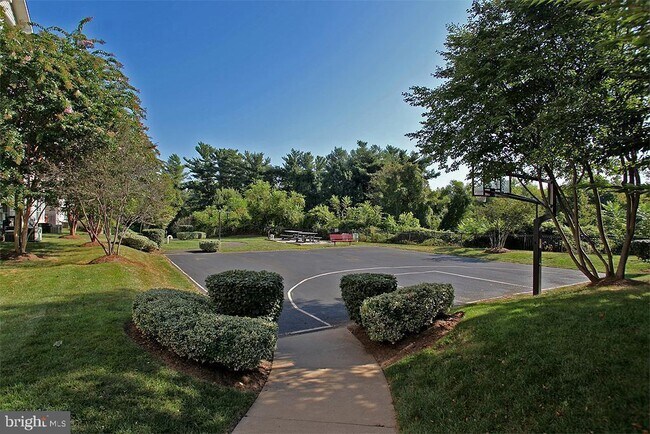 Building Photo - 1600 Spring Gate Dr.