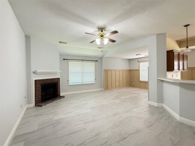 Building Photo - 14419 Golden Cypress Ln