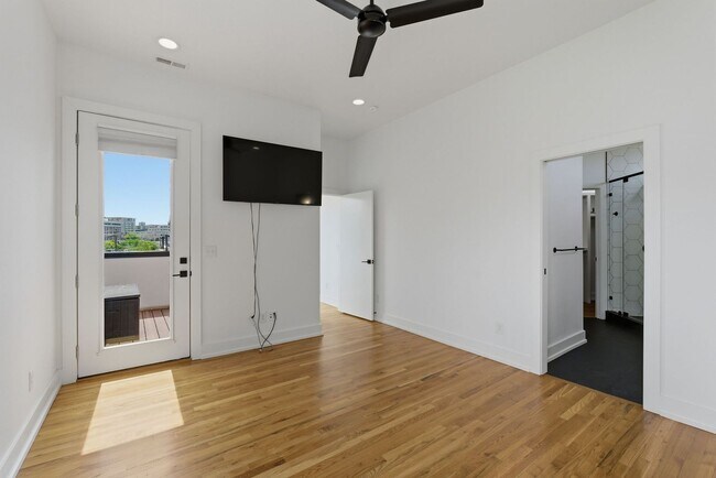 Building Photo - Beautiful 3-BR Property with Rooftop Deck!