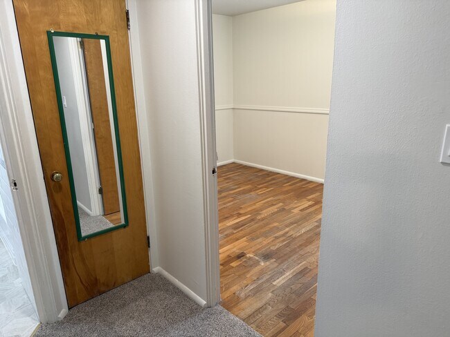 Building Photo - 1332 Eldorado Dr