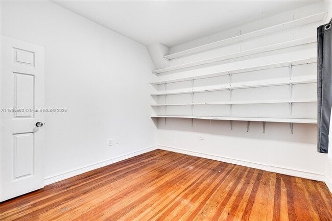 Building Photo - 86 NE 47th St