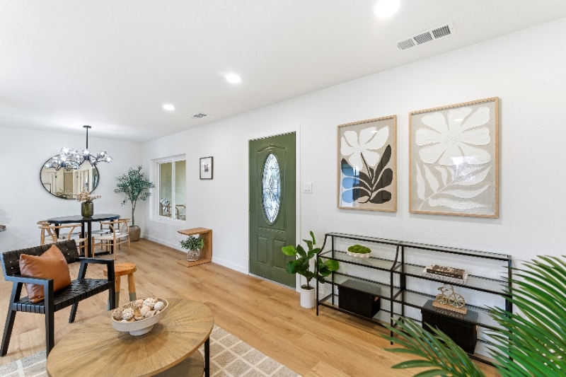 Building Photo - 2361 Bedford Rd