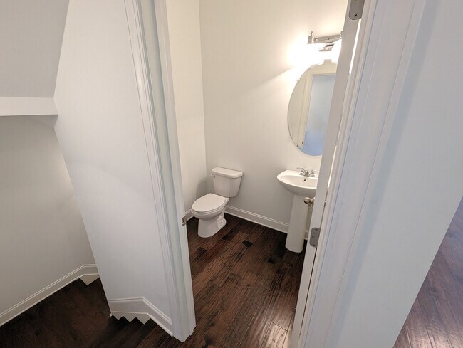 Building Photo - 146 Brindle Ln