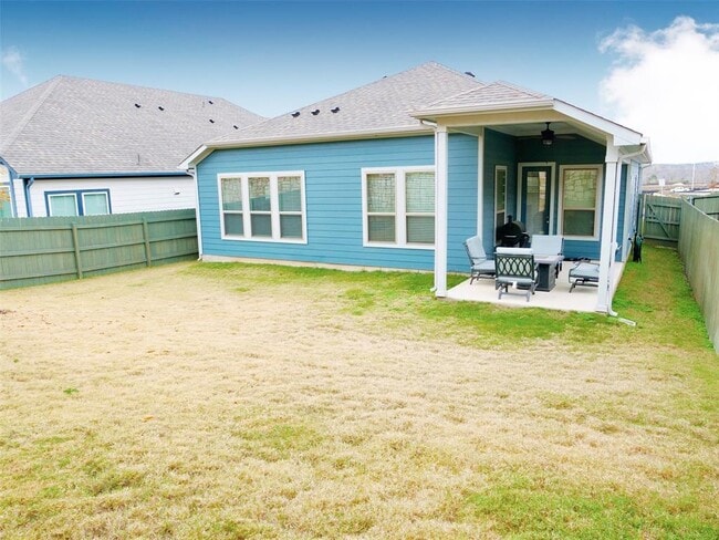 Building Photo - 9621 Evening Canopy Dr