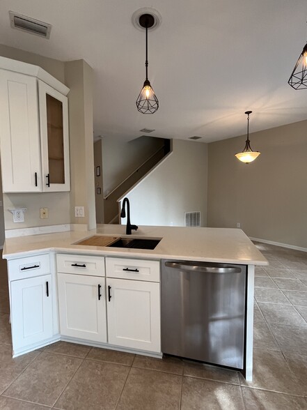 Building Photo - 14467 Mirabelle Vista Cir