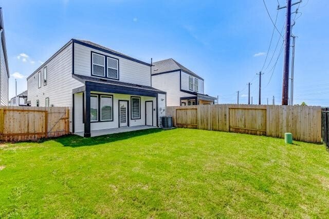Building Photo - 12322 Churchill downs Dr