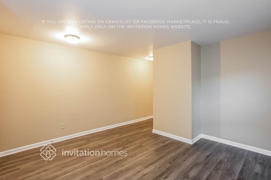 Building Photo - 256 Morning Dew Dr