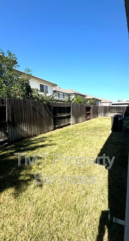 Building Photo - 8622 Neopolitan Way