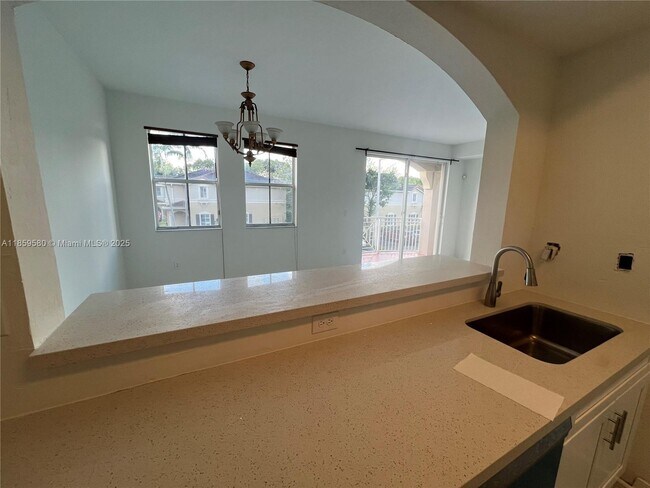 Building Photo - 8886 W Flagler St