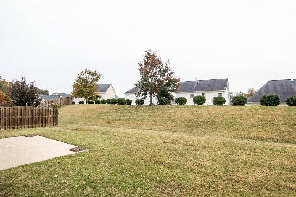 Building Photo - 13304 Eastfield Village Ln