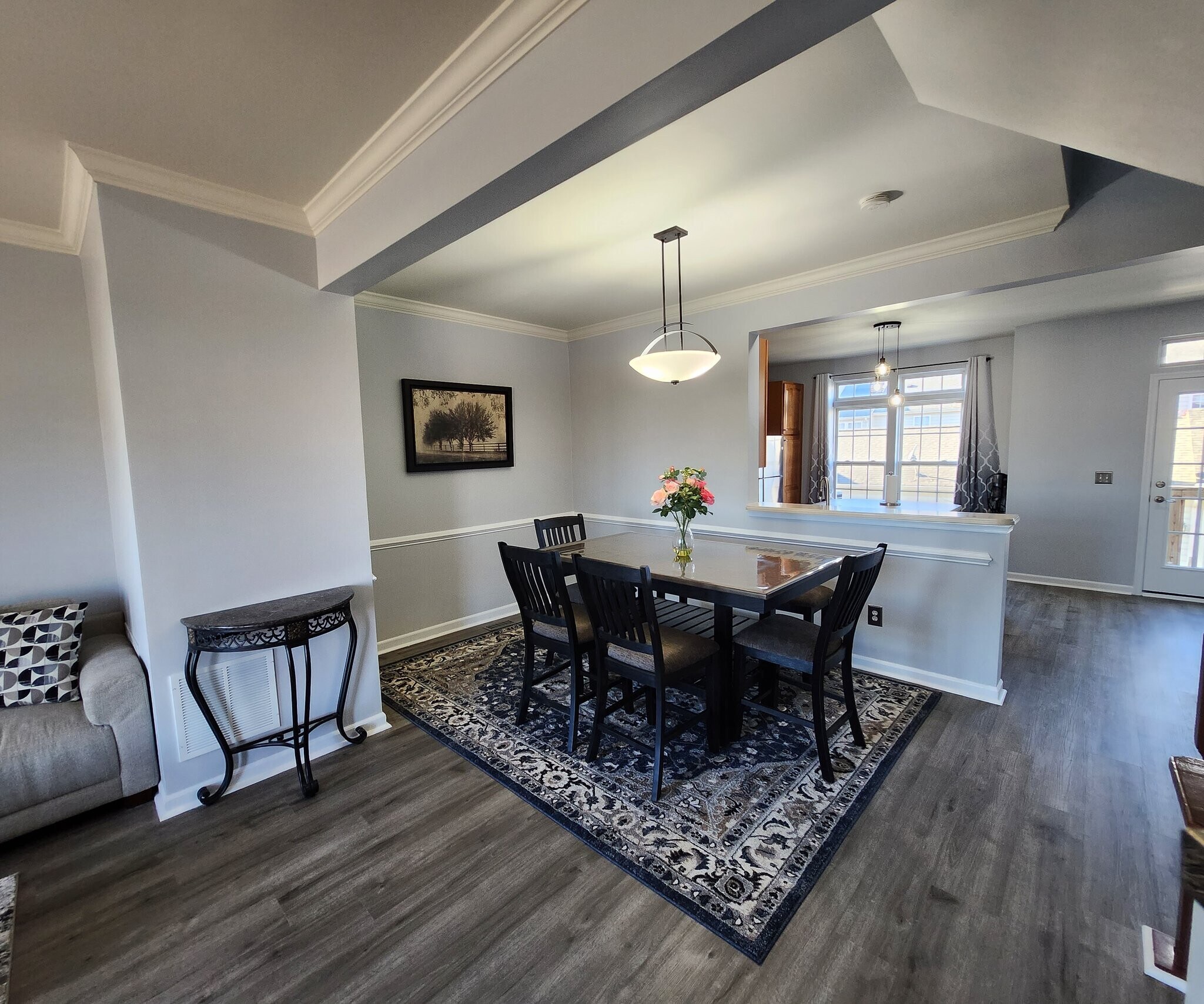 Building Photo - 2068 Lockwood Dr