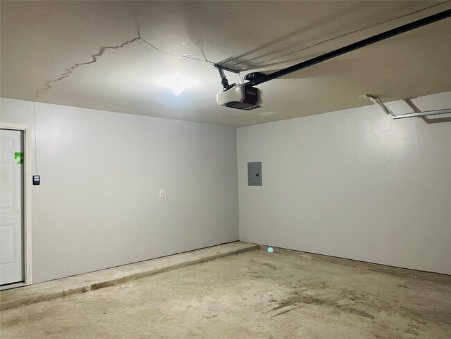 Building Photo - 20803 Lavenderwood Dr