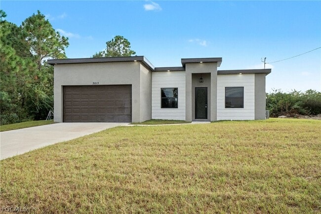 Building Photo - 3013 4th St SW