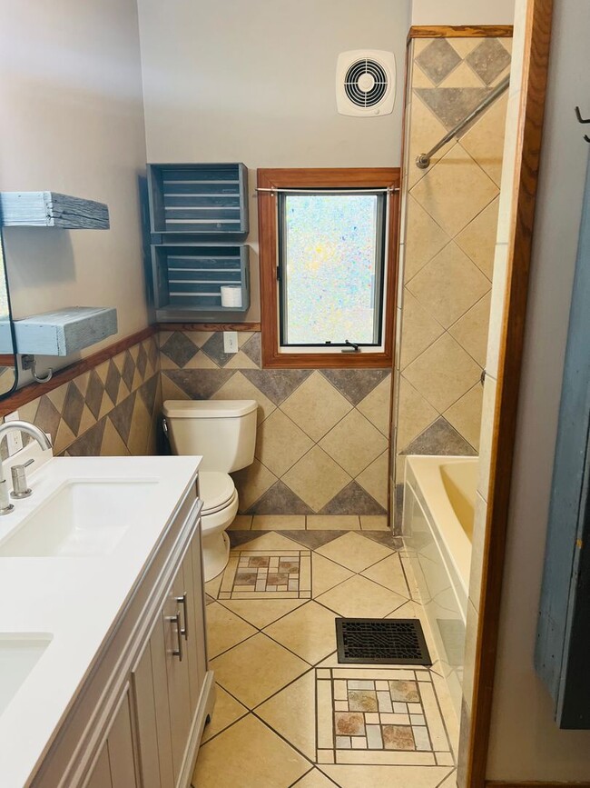 Building Photo - Discover Timeless Charm: Enchanting Historic Home in a Picturesque Small Town