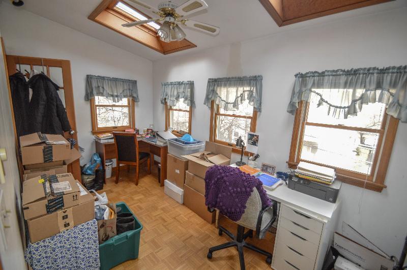 Building Photo - 37 Walker St