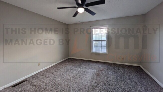 Building Photo - 284 Raleigh Dr