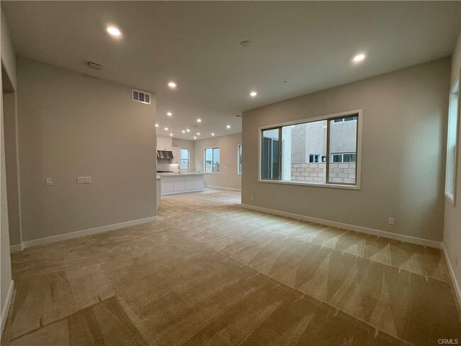 Building Photo - 145 Denali