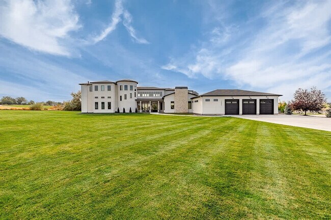 Building Photo - 12401 Rivendell Ct