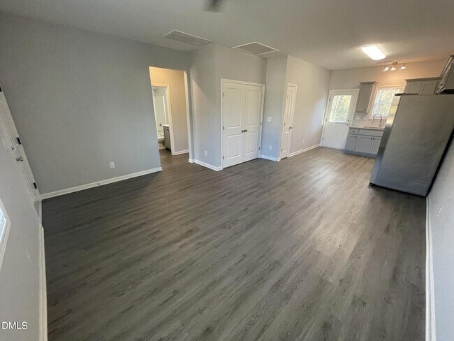 Building Photo - 20-A Korea St