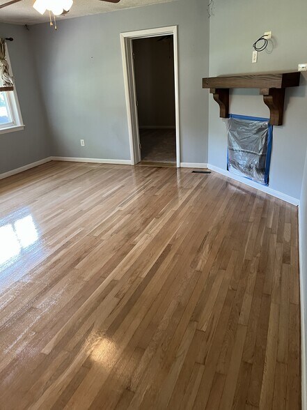 New Hardwood Floors - 300 Chuckwood Rd