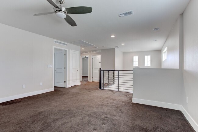Building Photo - 9020 Nopah Peak Ct
